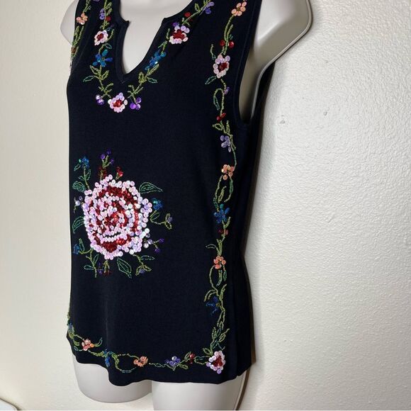 Lucia Burns Sequined Beaded Black Floral Sleeveless Sweater Top Women Size Small - Picture 4 of 15